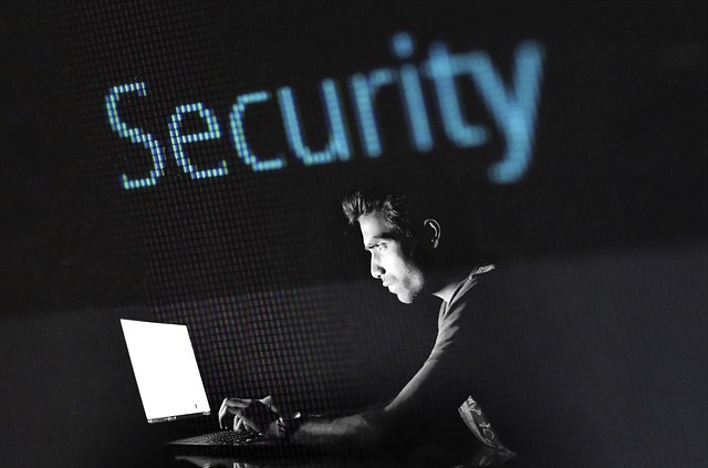 Cyber atak