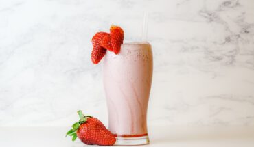 Shake truskawkowy